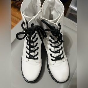 White Combat Boots!! Yes, Please!!